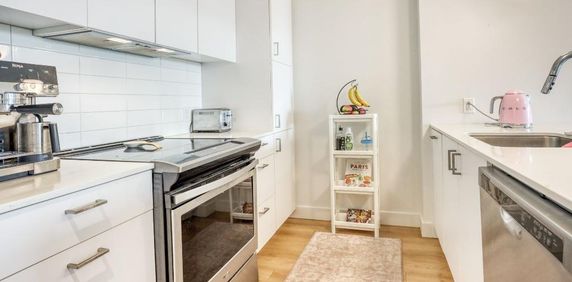Brossard | 8405 Place St Charles | Projet récent | 9me étage | Tous les services inclus - Photo 2
