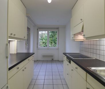 An ruhiger Lage in Reinach - grosszügige 4 1/2-Zimmerwohnung im 1.OG - Photo 6