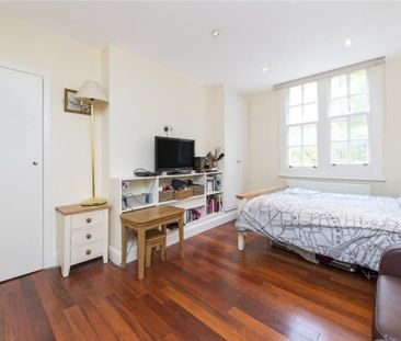Studio Flat, Probyn House, SW1P - Photo 2