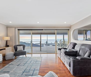 Ocean Views, Sunset Decks & Room to Entertain - Photo 3