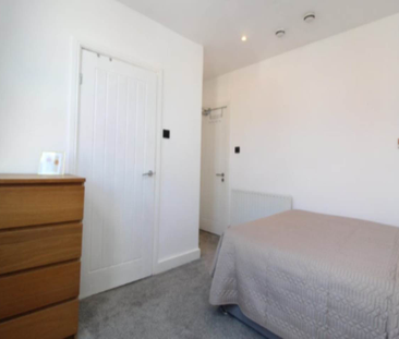 De Lacy Mount (Room 1), Kirkstall, Leeds - Photo 4