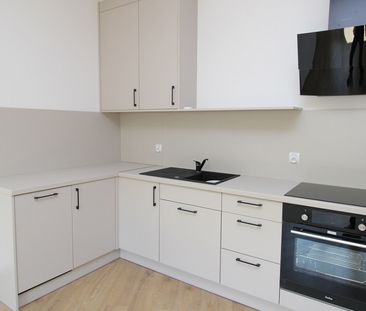 2-pkojowe mieszkanie z niezależnym wejściem - Photo 1