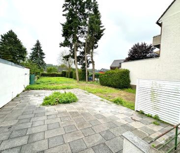 CITYHOUSE: Frisch renoviertes Einfamilienhaus mit sehr großem Garten und zwei PKW-Außenstellplätzen! - Photo 6