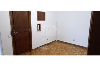 Apartamento T3 em Lisboa