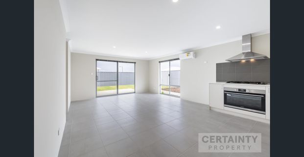 Family-Friendly Living in the Heart of Baldivis - Photo 1