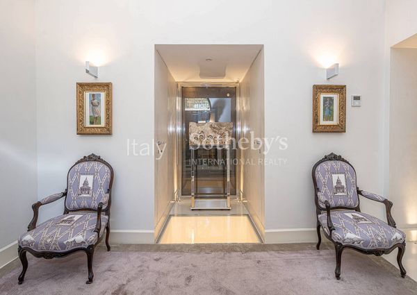 Exclusive apartment a few steps from Piazza Navona