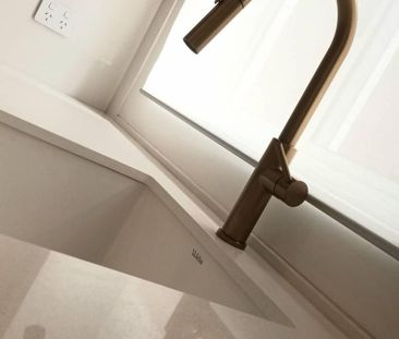 Style and Comfort, Fully Renovated & Architecturally Designed 4 Bed... - Photo 6