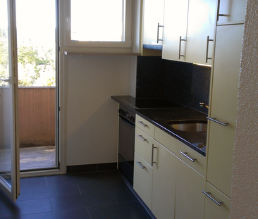 Sonnige 2-Zimmerwohnung mit Aussicht - Photo 2