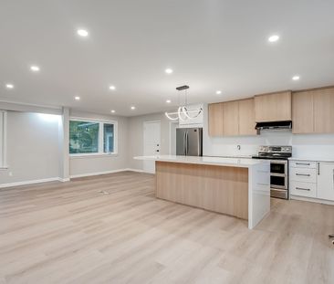 For Lease - 272 Pinehurst Drive, Oakville, Ontario - Photo 6