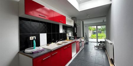 Woning te huur in Tournai voor € 850 met 3 slaapkamers - Photo 3