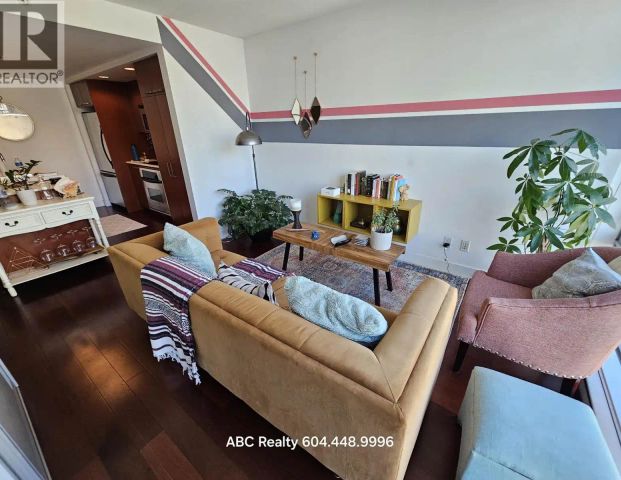 12fl 1255 SEYMOUR STREET — 1 Bedroom - Photo 1