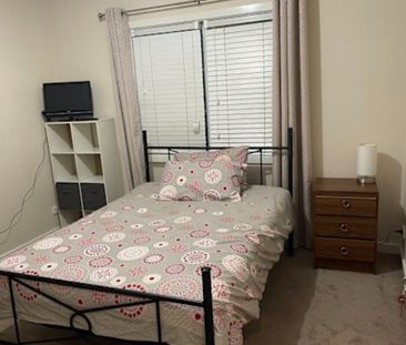 Caroline Springs - Photo 6