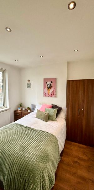 Room 6 – Henley Crescent, LE3 2SD - Photo 1