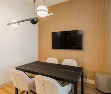 Monarc Collection - Photo 6