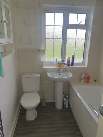 Room in a Shared Flat, Church Lane, NW9 - Photo 5