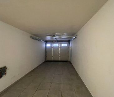 Appartement T3 + garage centre Saint Cannat - Photo 4