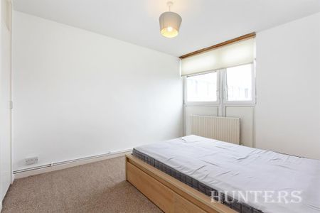 3 bedroom apartment to rent - Photo 4