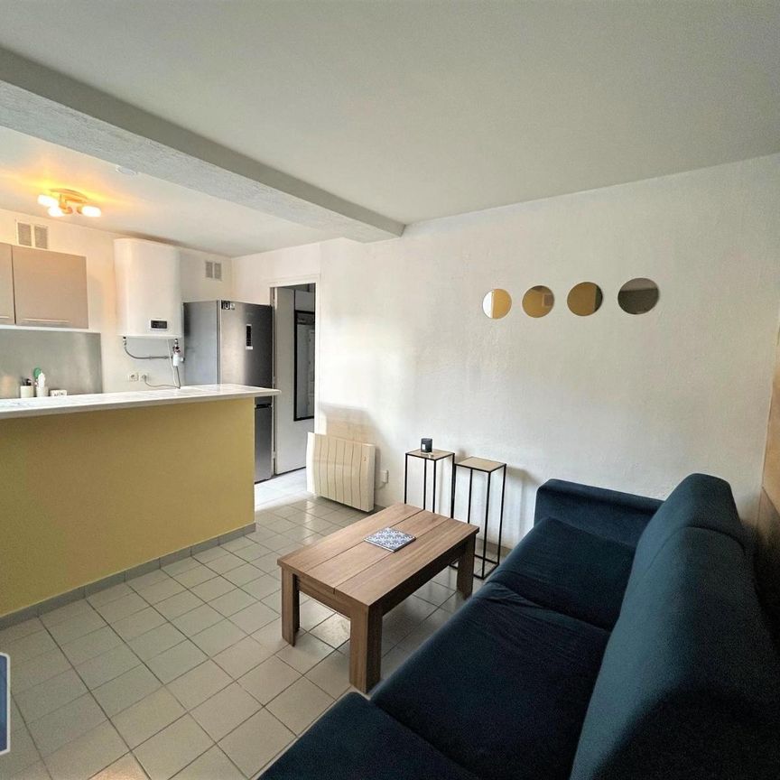 Location Appartement 2 pièces 30m² CORBEIL ESSONNES 91100 - Photo 1