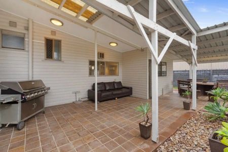 81 Pullen Road, Everton Park QLD 4053 - Photo 3
