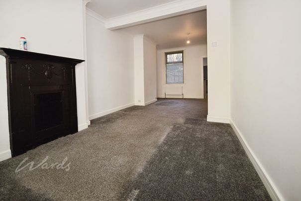2 bedroom end of terrace house to rent - Photo 1