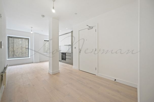 Caroline Street, Limehouse, E1 - Photo 1