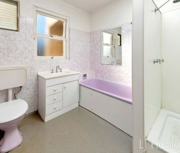 Retro style on the Brisbane river - just a short stroll to everything! - Photo 5