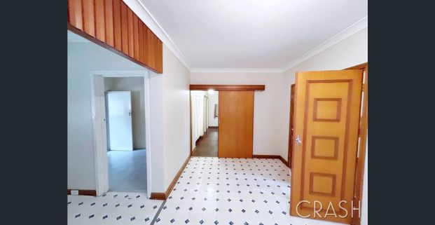 3x1 House in Wembley Downs - Photo 1