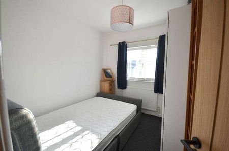 Stanley Road, Bournemouth, BH1 - Photo 2