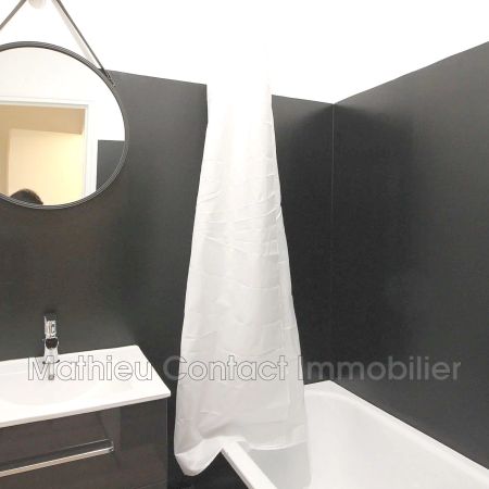 Centre-ville, Location appartement 1 pièce 32 m² - Photo 3