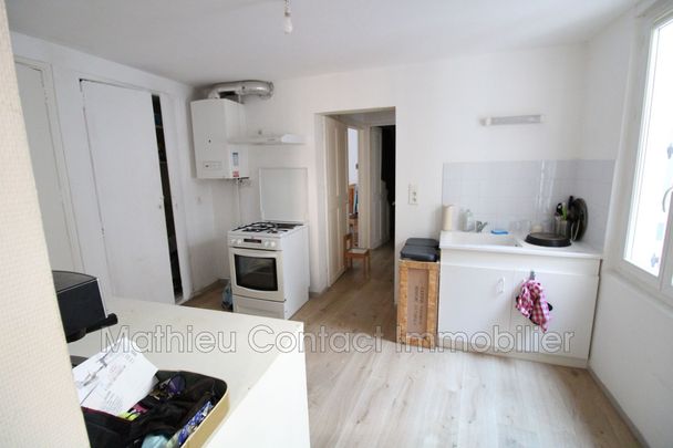 Ecusson, Location appartement 3 pièces 78 m² - Photo 1