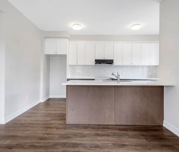 For Lease - 201 Verulam Street, Barrhaven, Ontario - Photo 4