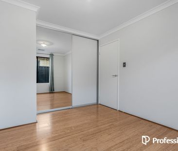Spacious Family Living in a Sought-After Treeby - Photo 4