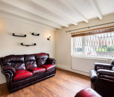 2 bedroom end of terrace house to rent - Photo 4