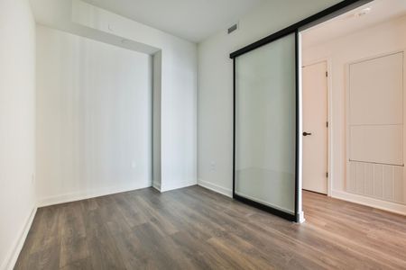For Lease - 55 Charles Street Unit# 4404, Toronto, Ontario - Photo 5