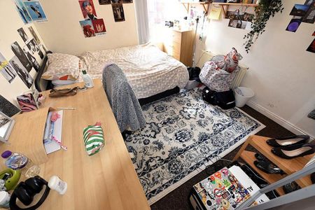 4 bedroom house to rent - Photo 3