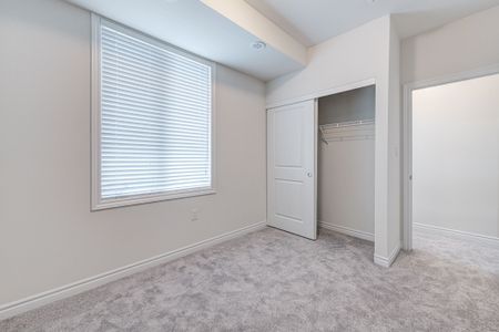 For Lease - 383 Dundas Street Unit# 53, Hamilton, Ontario - Photo 3