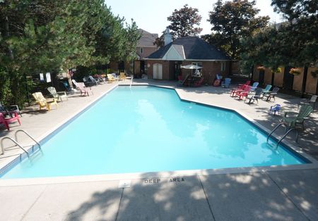 For Lease - 103 Bristol Road Unit# 212, Mississauga, Ontario - Photo 2