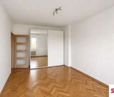 Pronájem prostorného bytu 2+kk částečně zařízený se klepem Púchovsk... - Photo 2
