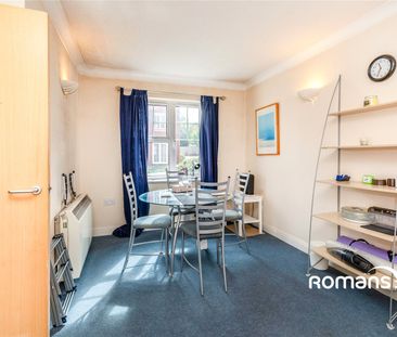 2 bedroom apartment to rent - Photo 6
