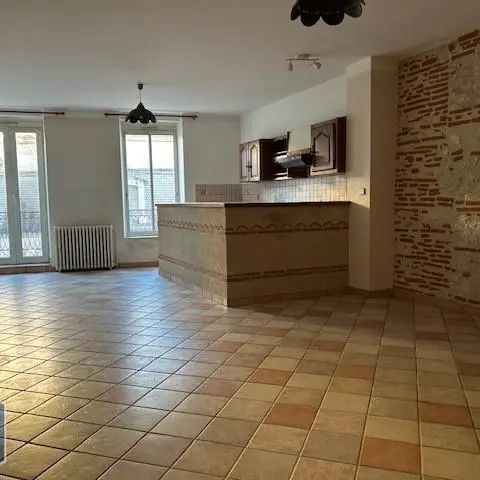 Appartement à louer 3 pièces 76.4m² - Photo 1