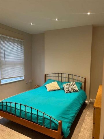 Selsdon Road, South Croydon, CR2 - Photo 3
