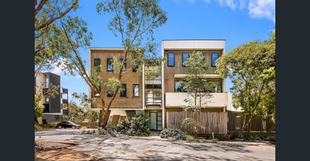 PENTHOUSE LIKE VIEWS !! - Photo 3