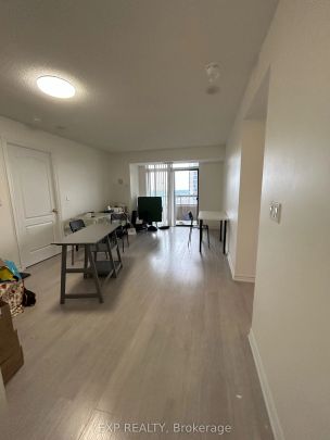 18 Sommerset Way #2207 - Photo 1