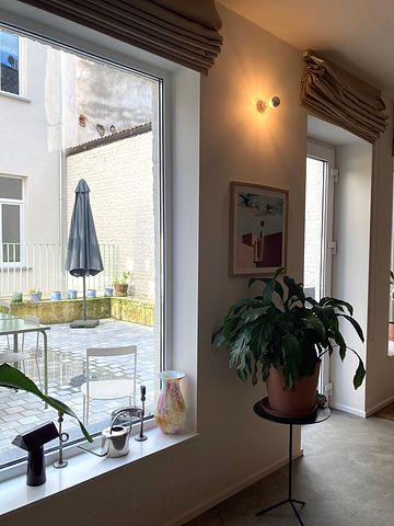 🏠✨ Kamer in prachtige colivingwoning in St. Gilles - Photo 3