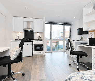 Large Classic Studio - Photo 4