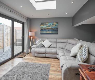 Main Street - Photo 1