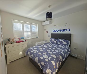 Lulworth Place, Epsom, Surrey, KT19 8GQ - Photo 3