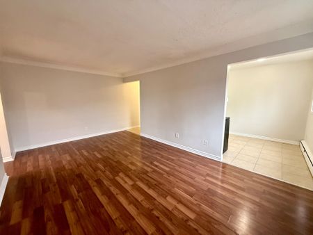 For Lease - 66 Mericourt Road Unit# 7, Hamilton, Ontario - Photo 5