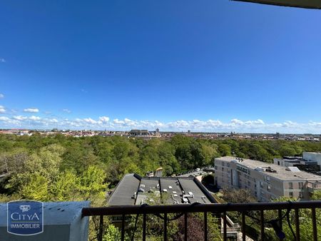 Location Appartement 4 pièces 73m² LA ROCHELLE 17000 - Photo 5