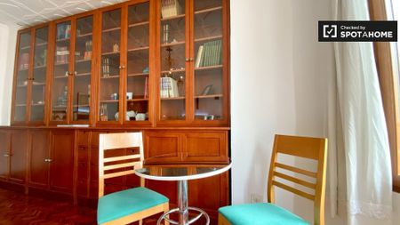 valencia, Valencian Community 46007 - Photo 3